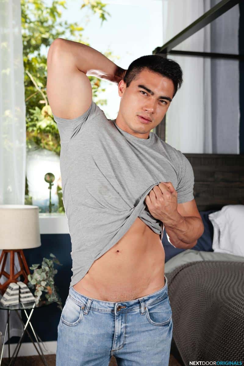 Asian Huge Hole - Hot Asian muscle hunk Axel Kane's huge raw dick barebacking sexy young punk  Elliot Finn's hole â€“ Nude Guys Sex Pics