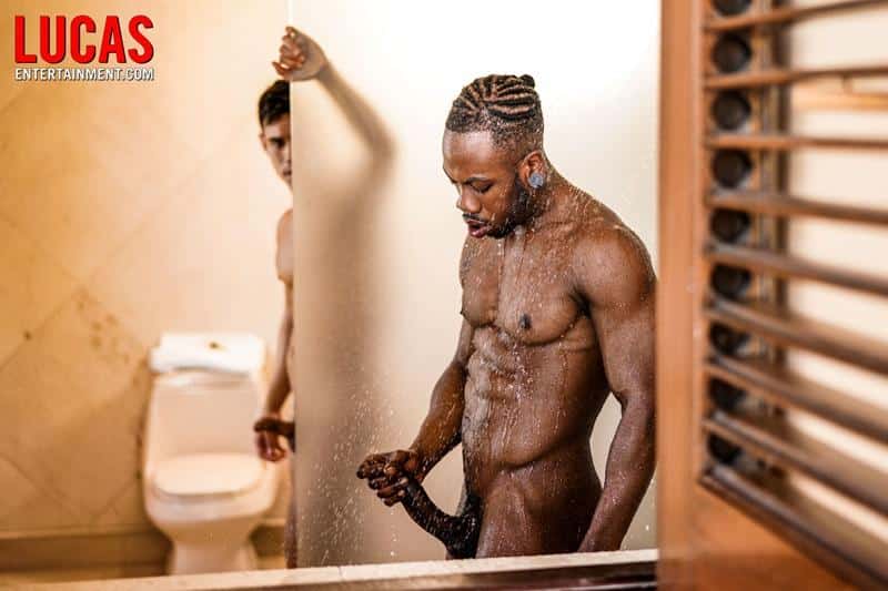 Hottie ripped young muscle stud Oliver Hunt bare hole fucked sexy black hunk Cherr Brown 5 gay porn pics - Hottie ripped young muscle stud Oliver Hunt’s bare hole fucked by sexy black hunk Cherr Brown